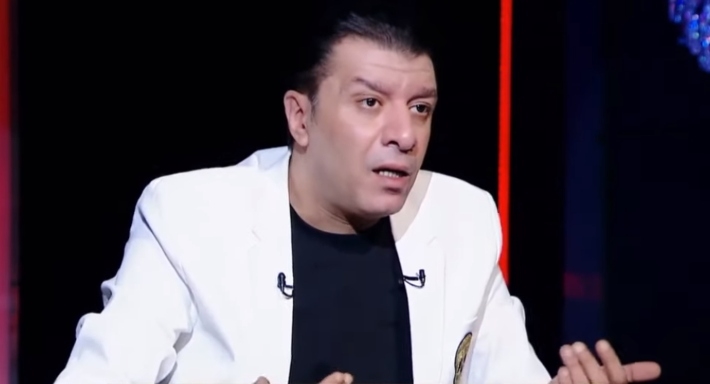 هل يؤيد القضاء منع هيفاء وهبي من الغناء في مصر أم يعزل مصطفى كامل؟